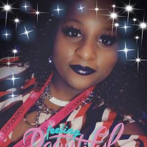 Meet your Posher, Devin